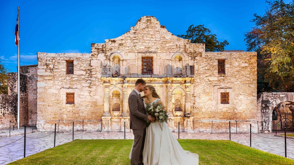 San Antonio Weddings: Where Romance Meets Southern Charm.